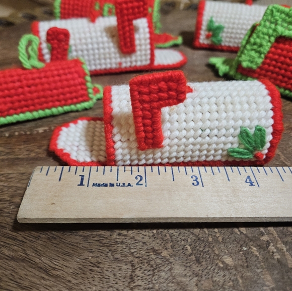 VTG 80’s Cross-stitch yarn Handmade lot Holiday Mailbox Christmas Tree Ornaments - Picture 8 of 10